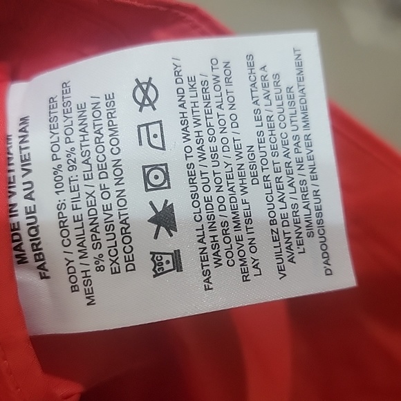 NWT Nike Jacket in Small - Picture 9 of 9